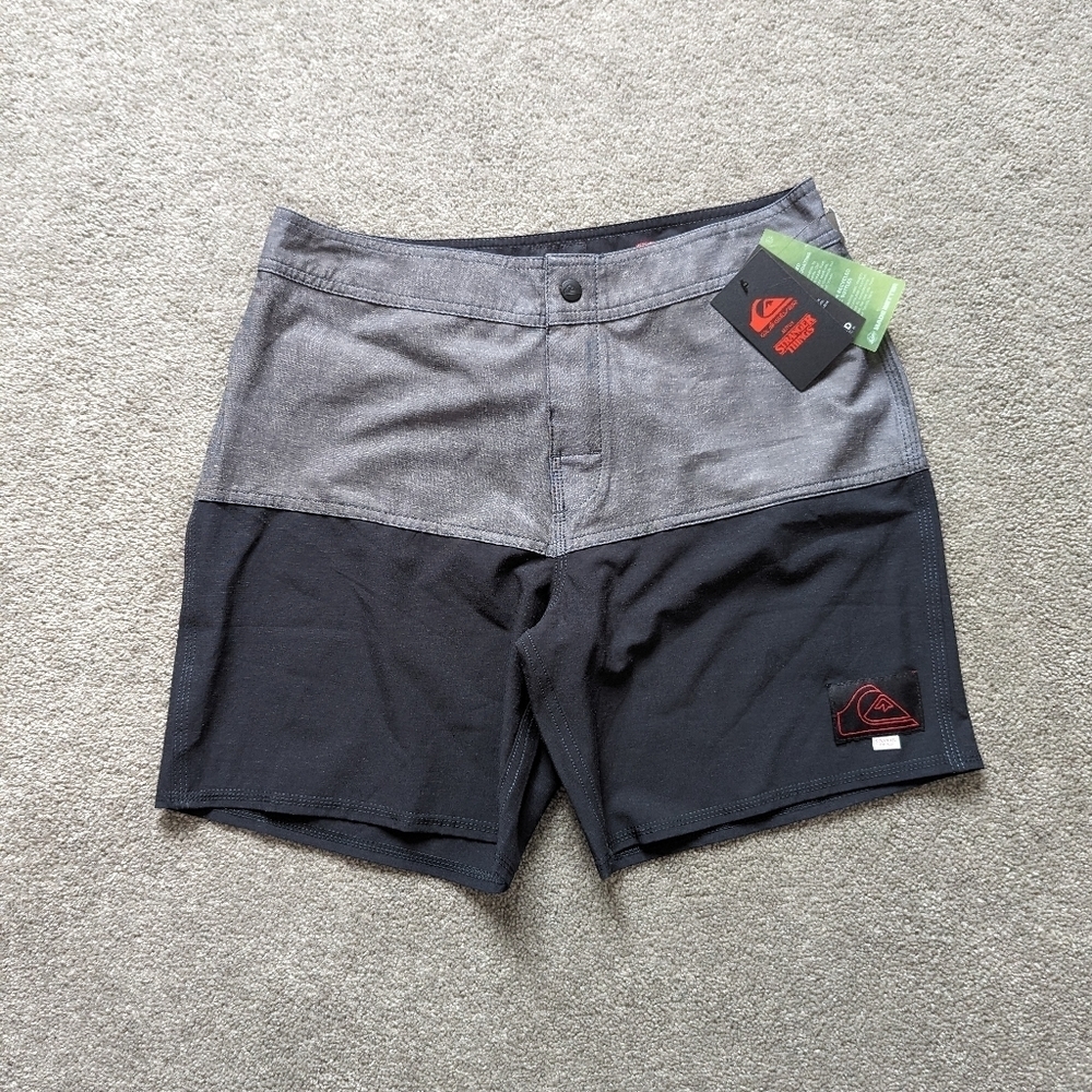 Quicksilver Stranger Things Netflix swim shorts gray black men's 30